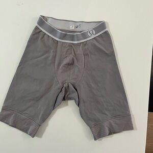 Men’s Lululemon Compression Gray Shorts Size S